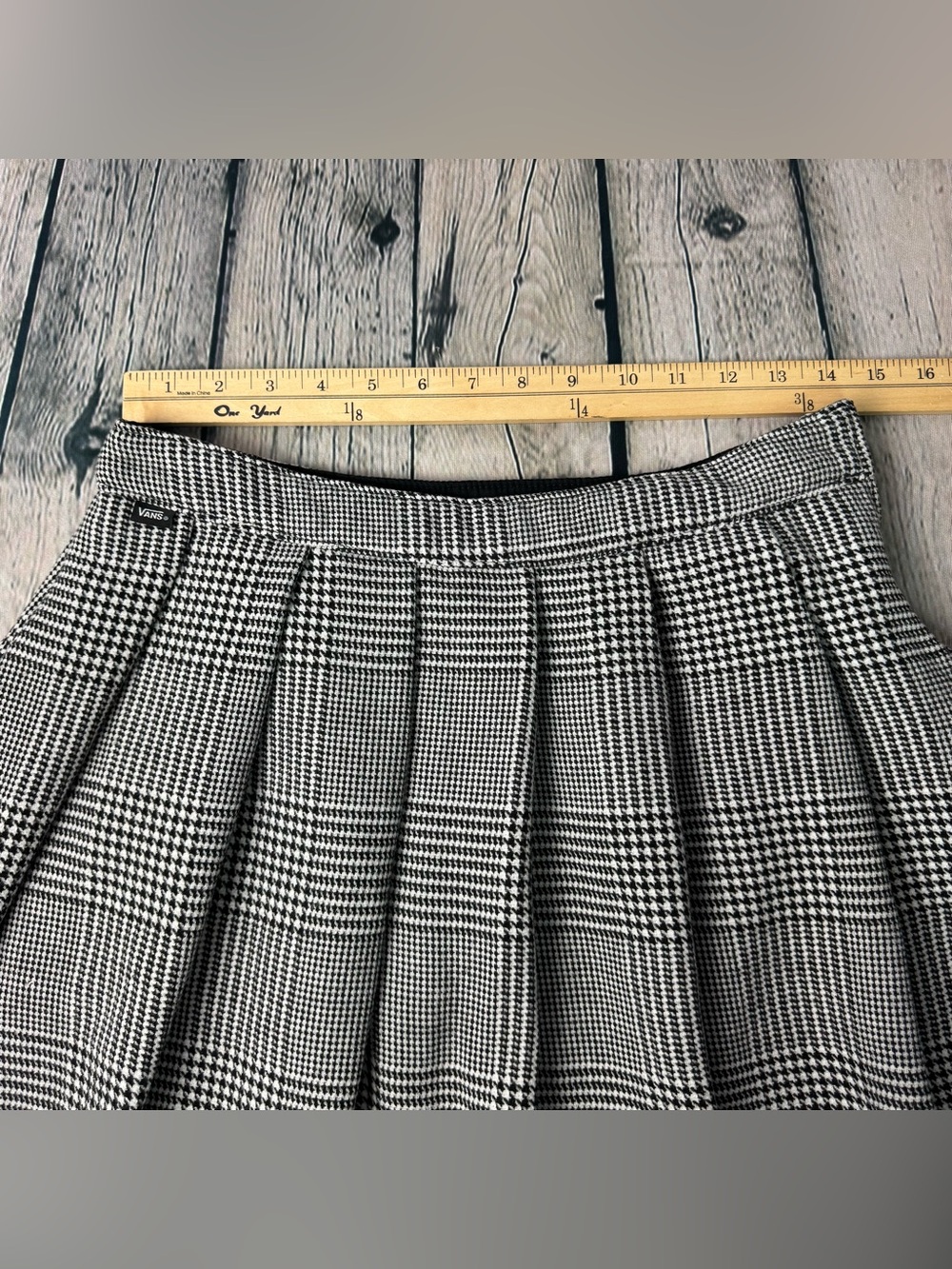 Vans Black White Micro Houndstooth Plaid Pleated Circle Skater Mini Skirt Sz 28 - Picture 5 of 9